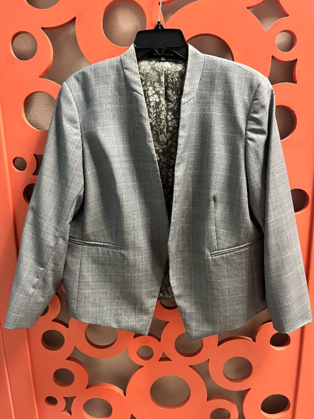 Design Collective Plaid Blazer – Size 18W (Botanical Lining)